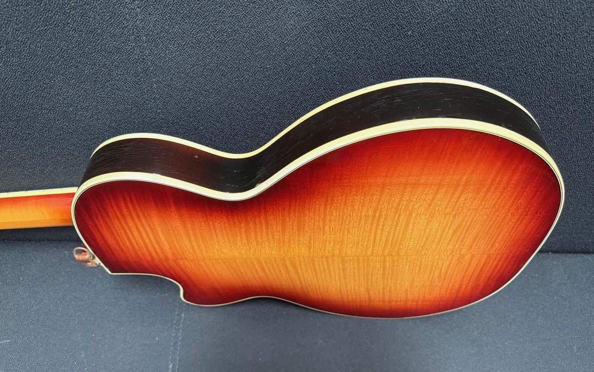 Hofner Club 60 Sunburst 1959