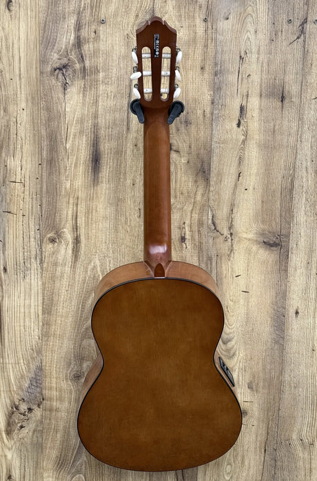 Yamaha CX40 Electro-Classical