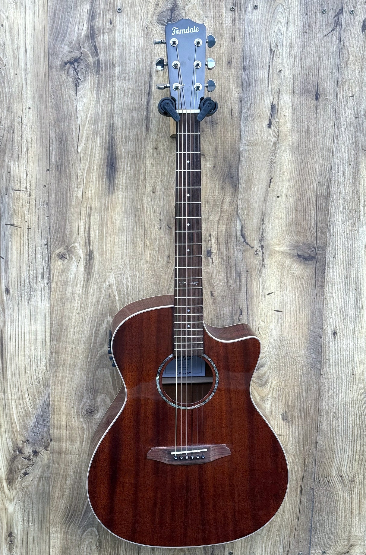 Ferndale GA3-CE Grand Auditorium Mahogany/Sapele