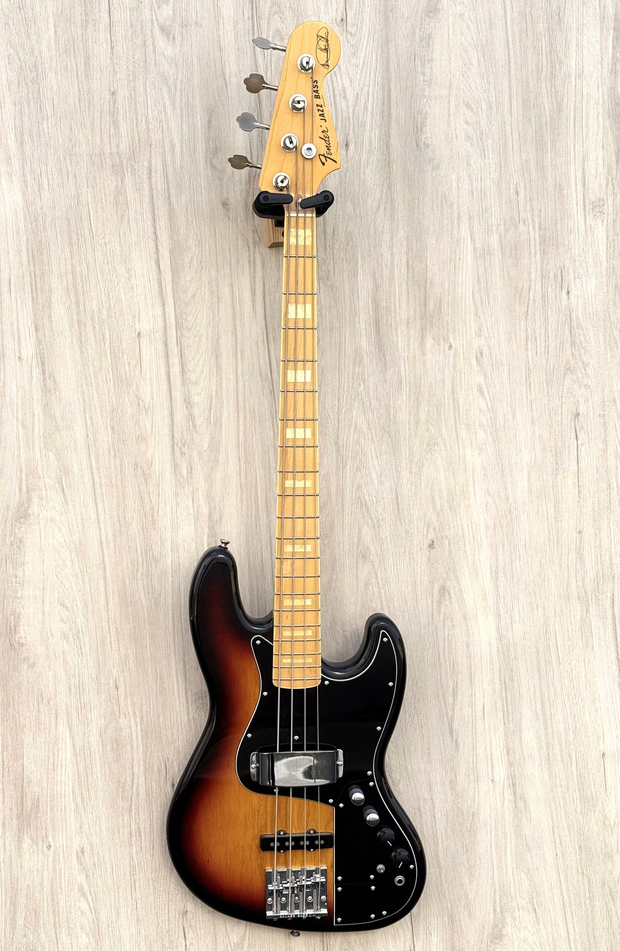 Fender Marcus Miller Jazz Bass Sunburst 2011