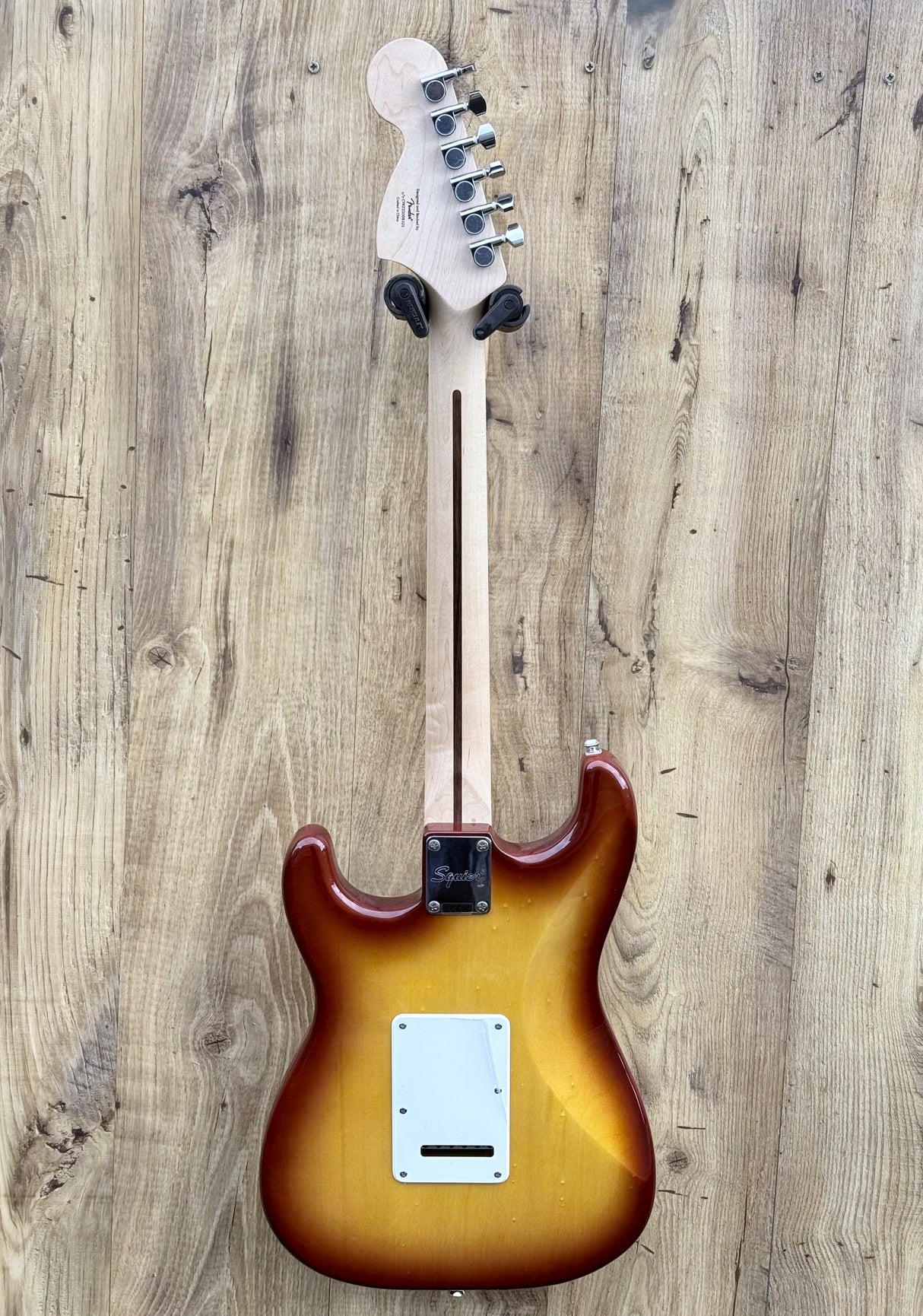 Squier Affinity Stratocaster FMT HSS Sienna Sunburst 2023