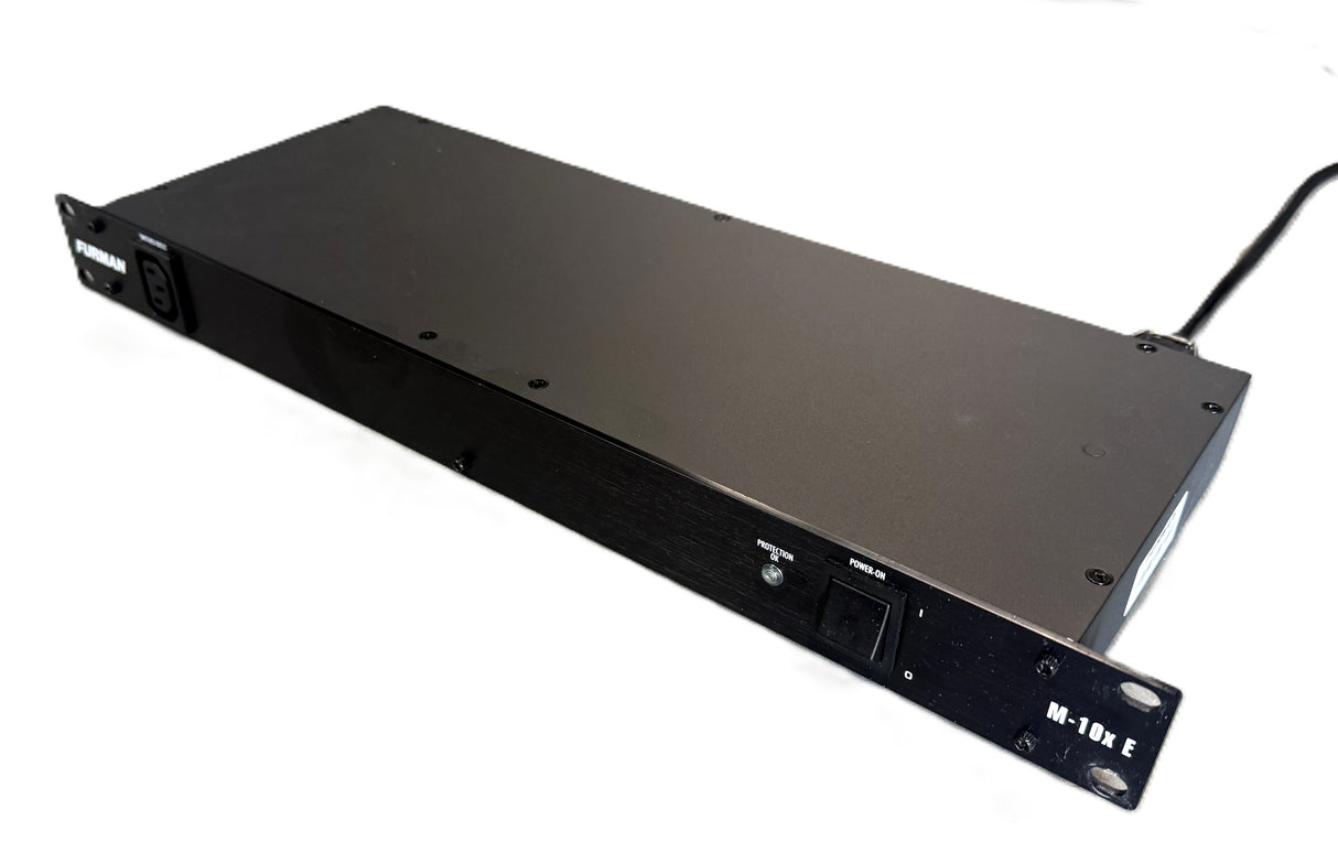 Furman M-10X E Power Conditioner