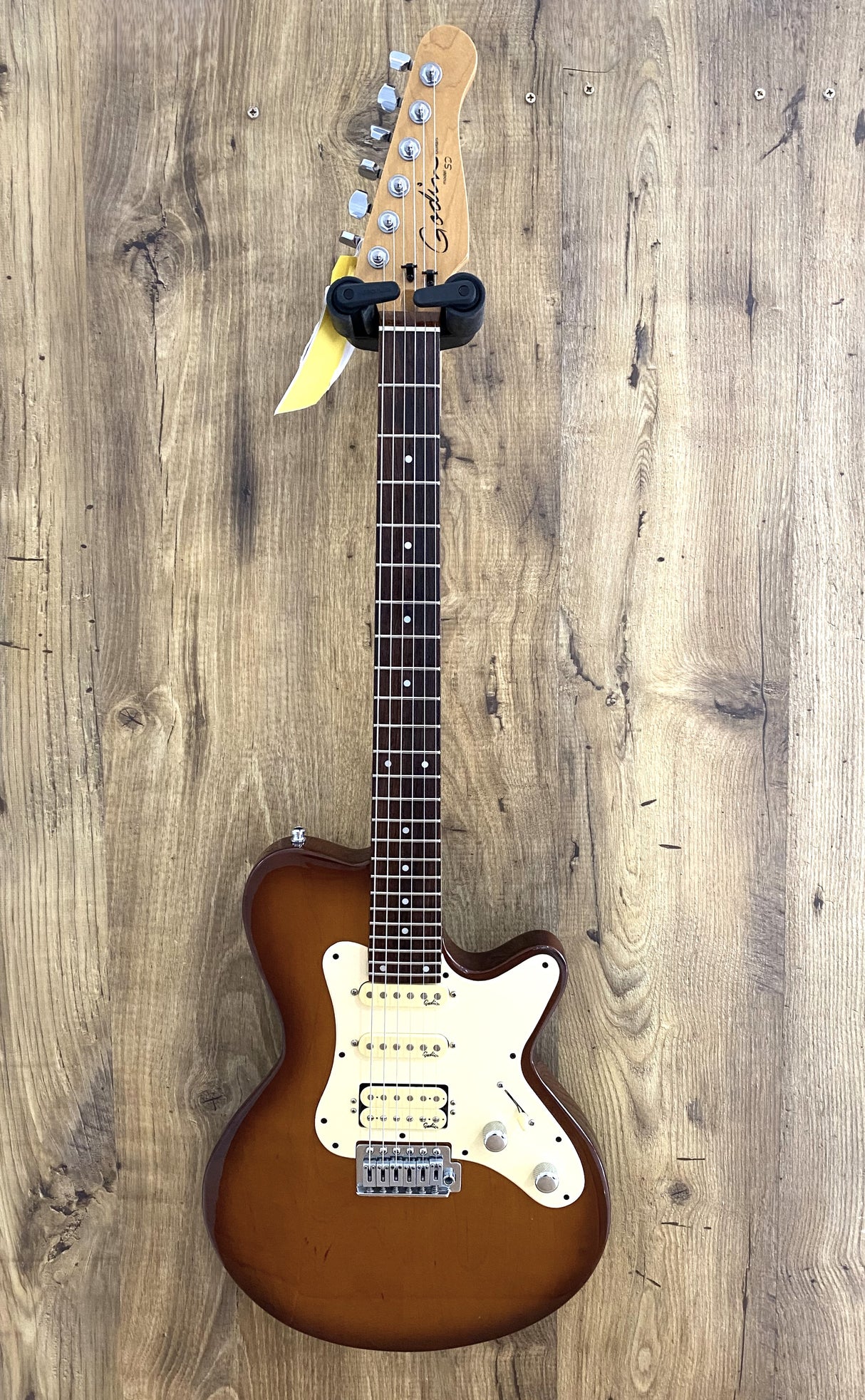 Godin Model SD