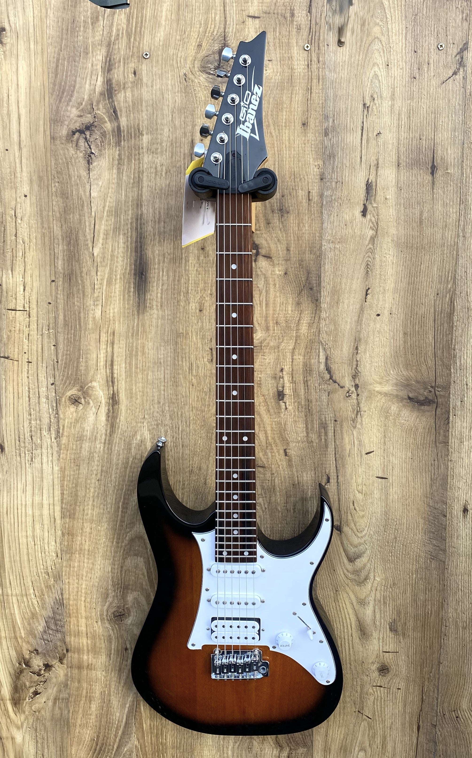 Electric Guitars – Page 9 – Reidys Home Of Music