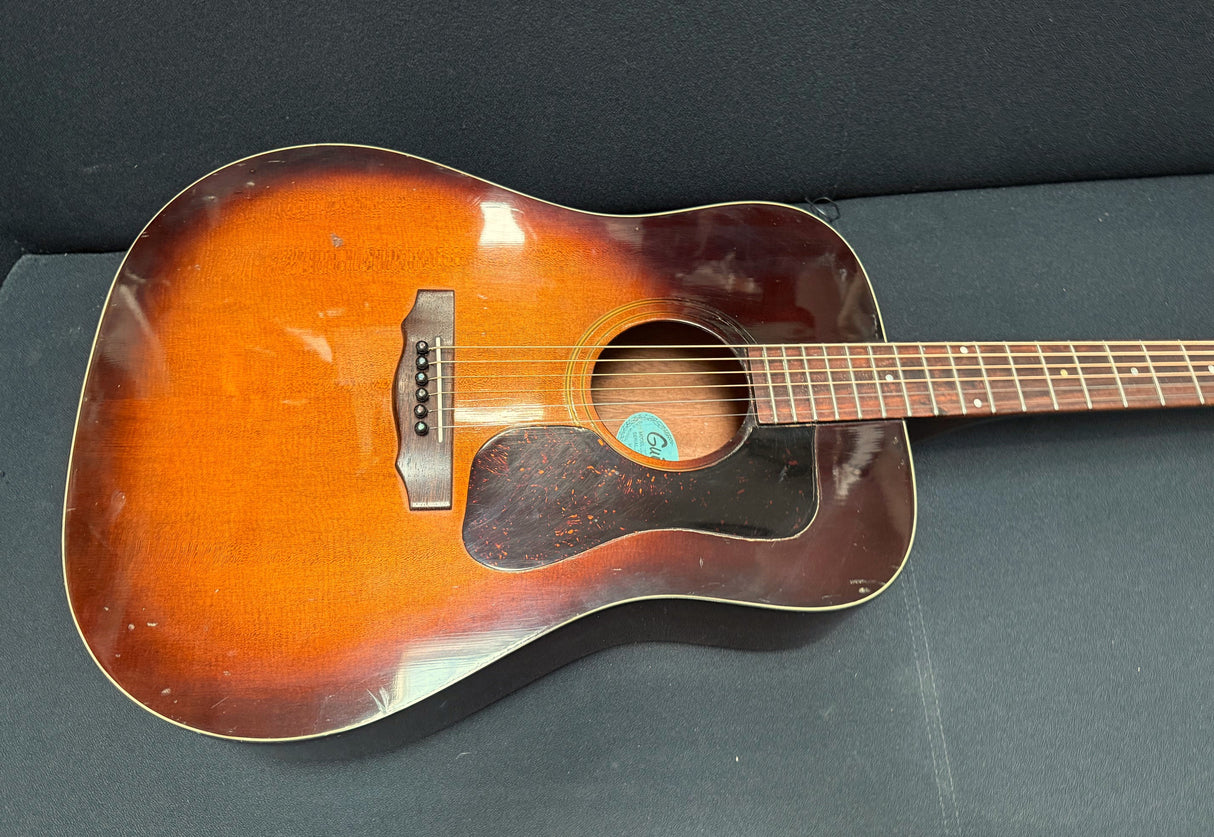Guild D25 SBA Sunburst 1980