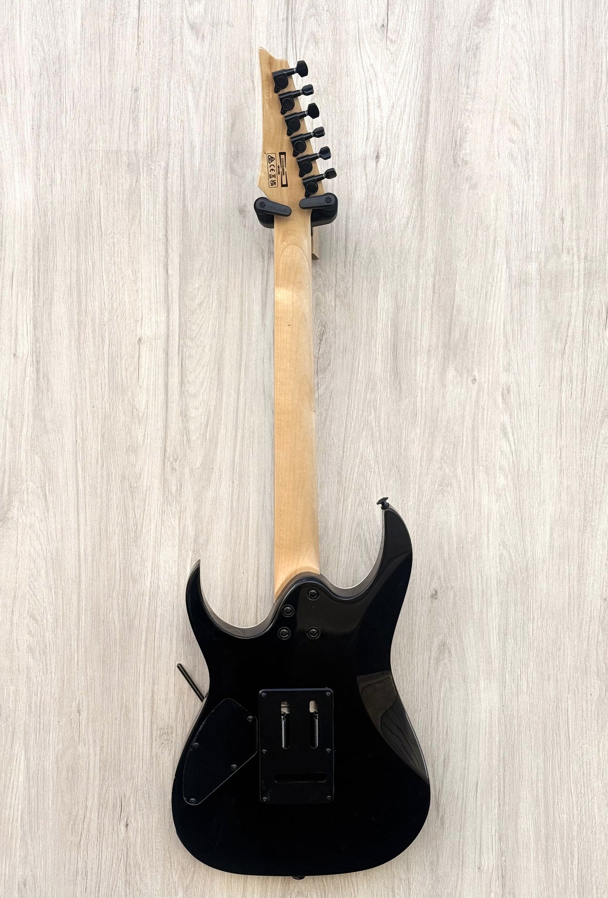 Ibanez GRGA120QA Black Sunburst
