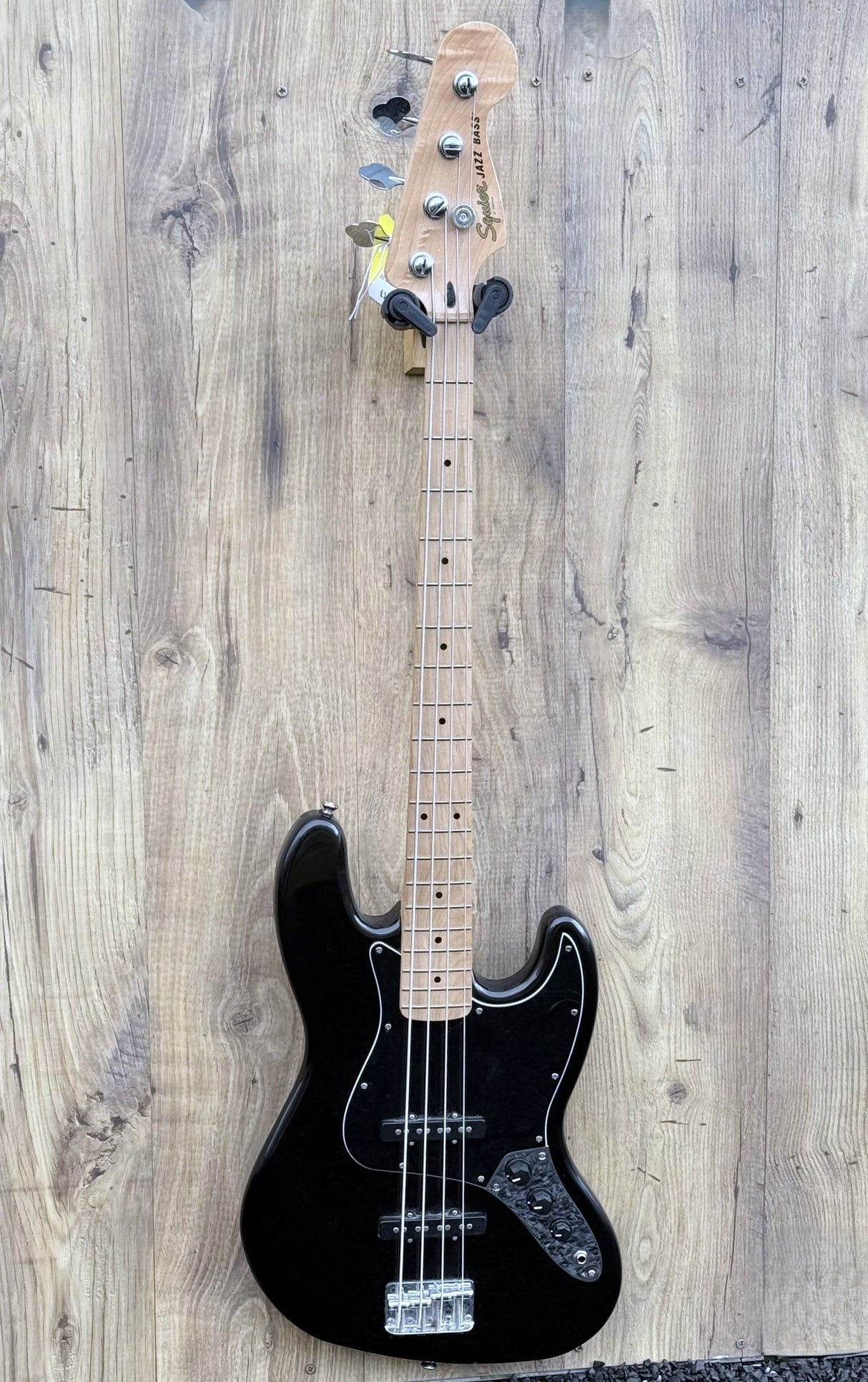 Squier Affinity Jazz Bass Black 2021