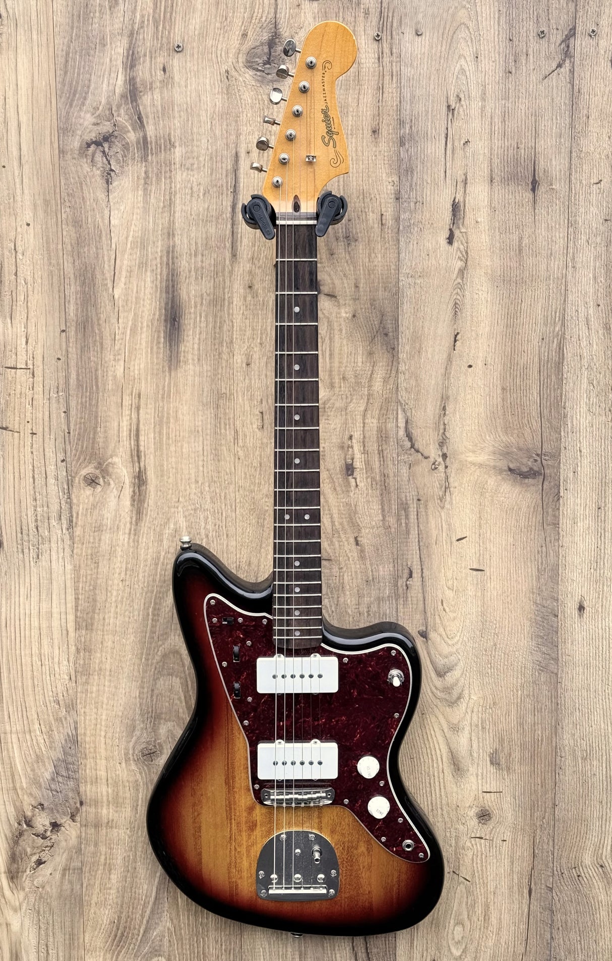 Squier Classic Vibe 60s Jazzmaster 3-Colour Sunburst 2025