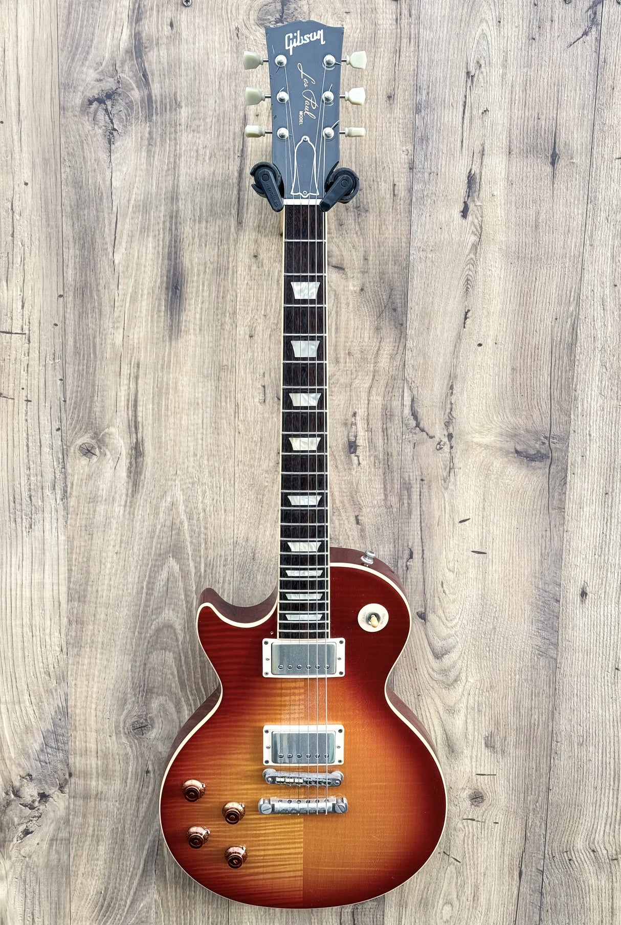 Gibson Les Paul Traditional Left Hand Heritage Cherry Sunburst 2010