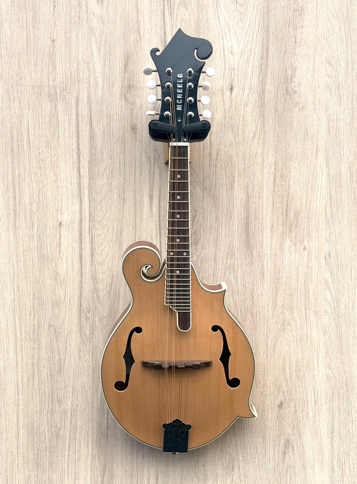 McNeela	Premium F-Style Mandolin