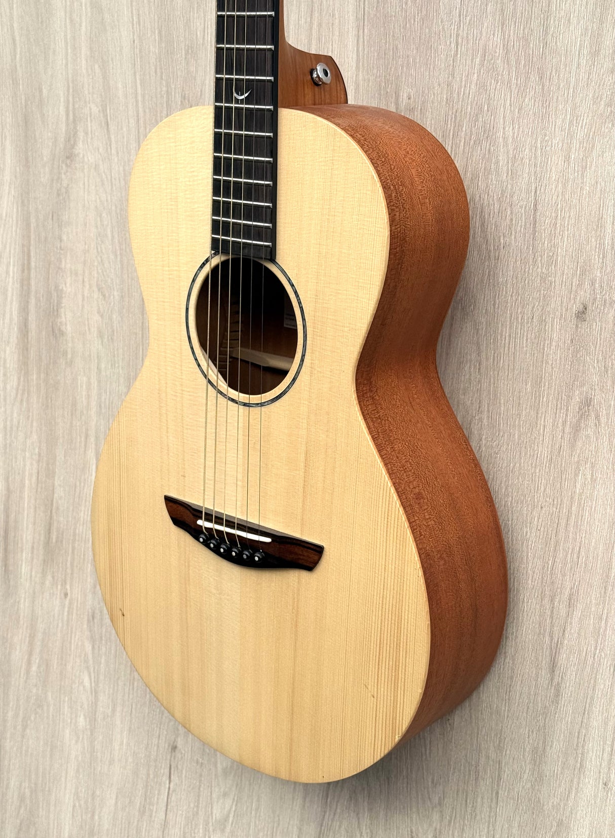 Faith Naked Mercury Parlour Guitar