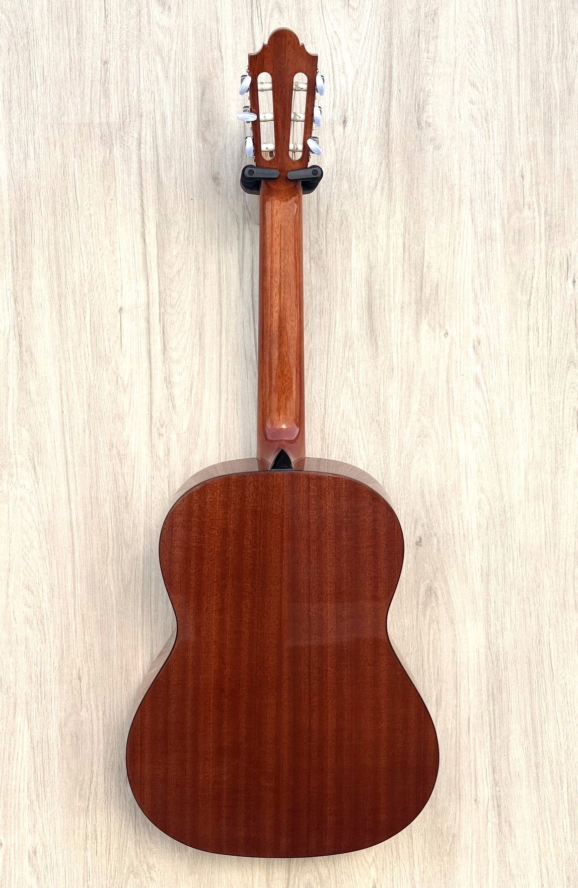 Vintage Nylon Classical Natural 4/4