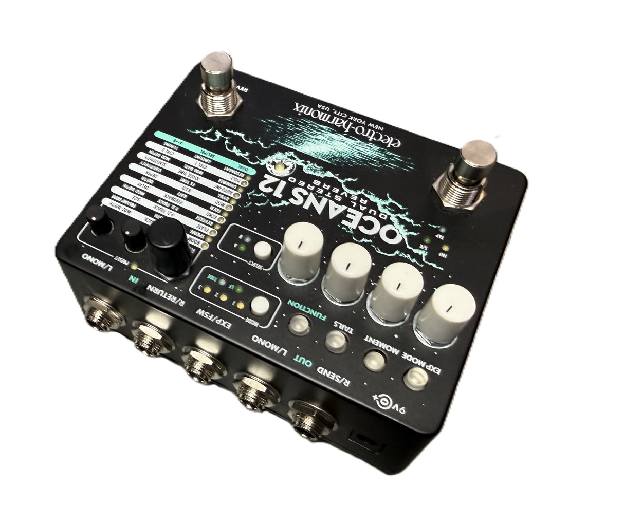 Electro-Harmonix Oceans 12 Dual Stereo Reverb