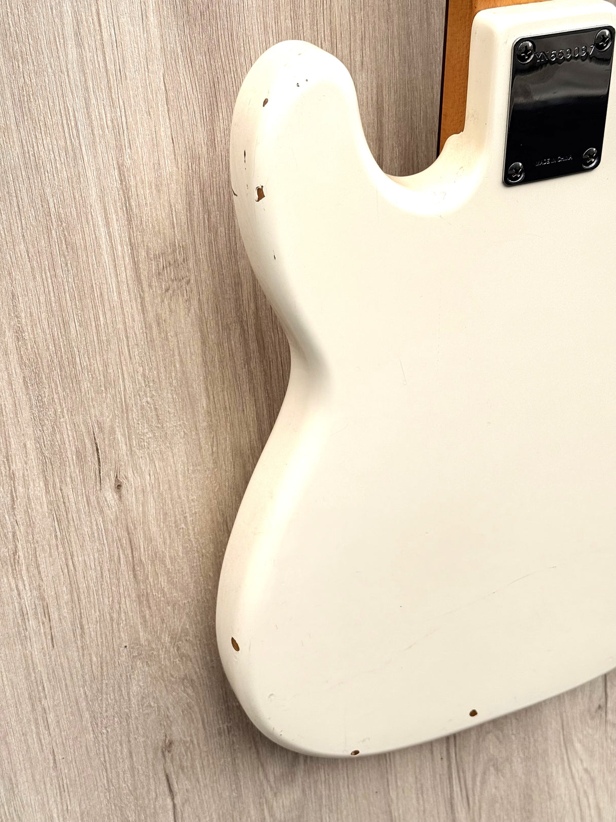 Squier Affinity Precision Bass Arctic White 1996