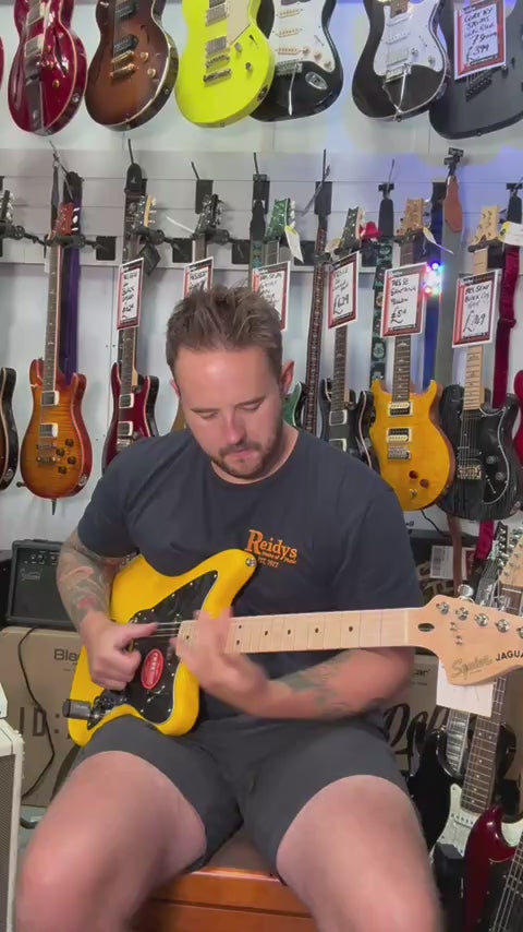 Squier FSR Limited Edition Affinity Series Jaguar Graffiti Yellow