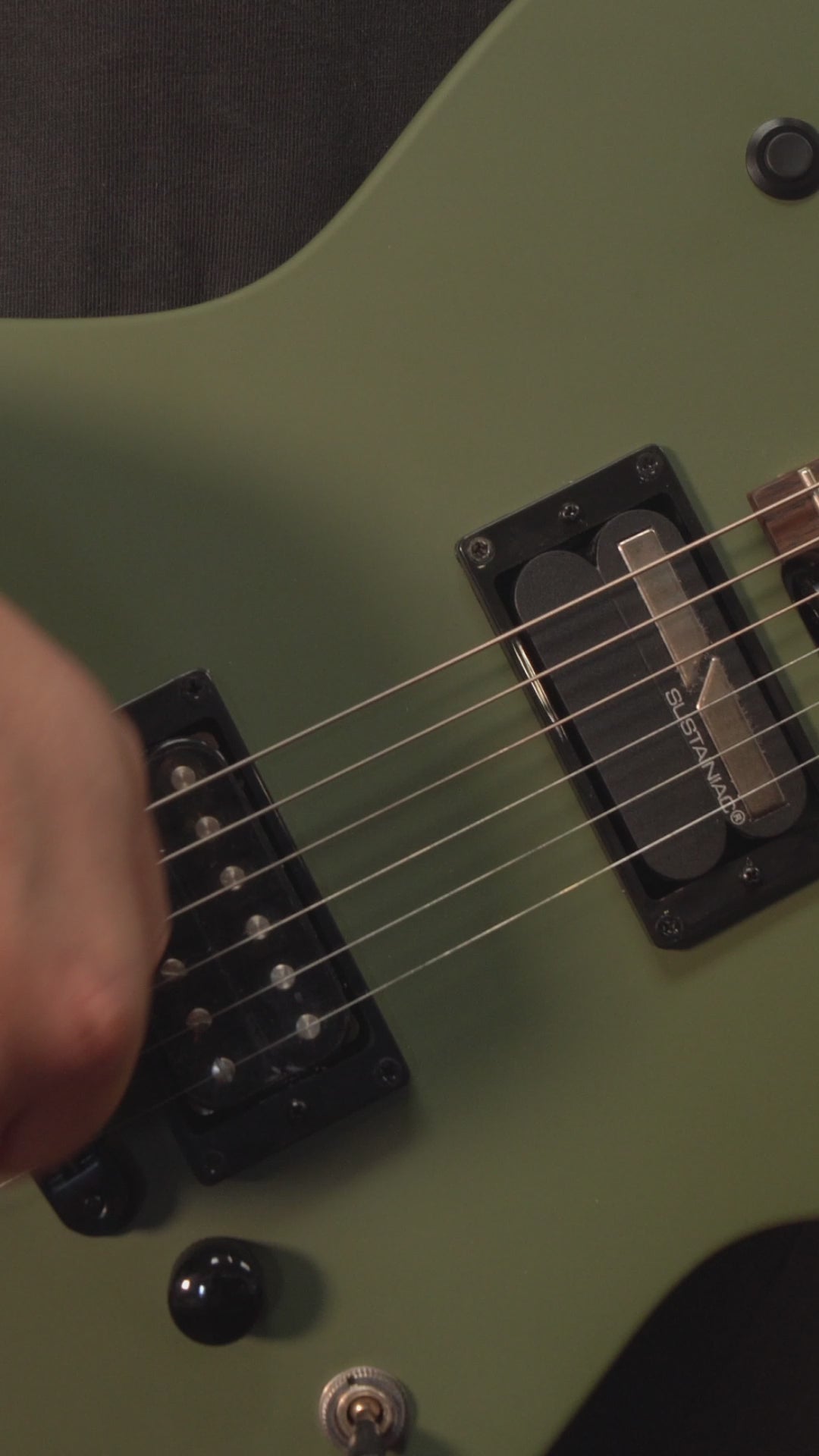 Cort Manson Meta Series MBM-2H Sustaniac Satin Olive Green