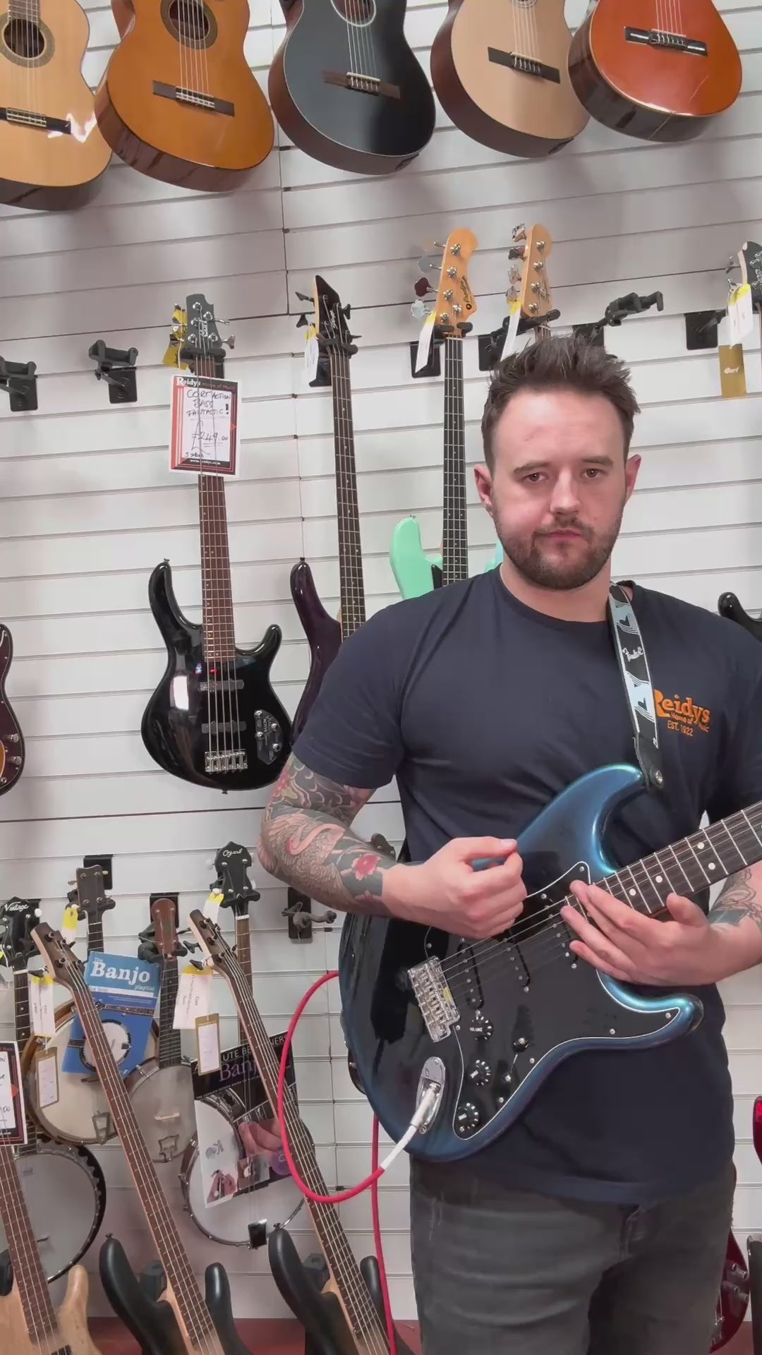 Fender American Professional II Strat 2021 Dark Night
