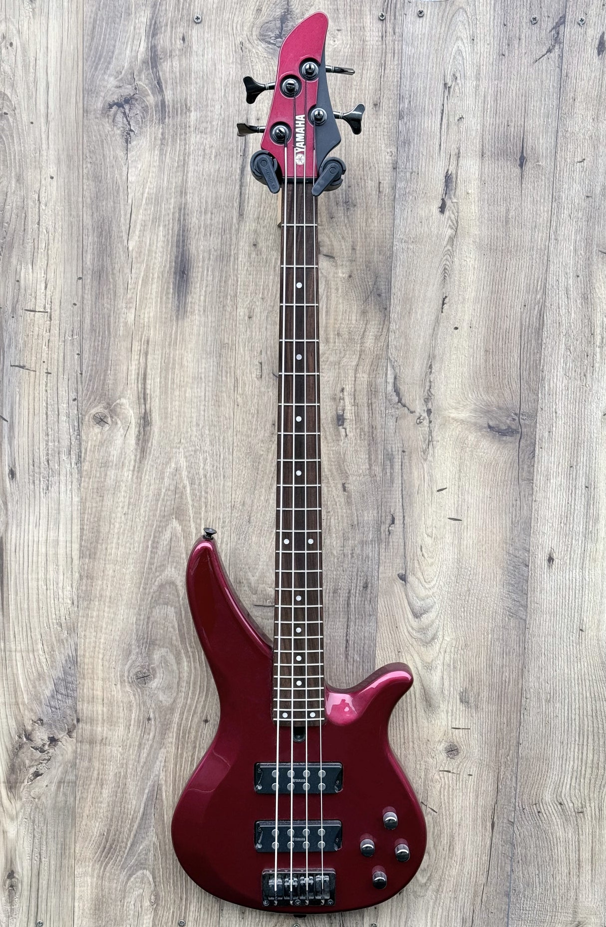Yamaha RBX374 Bass Red Metallic