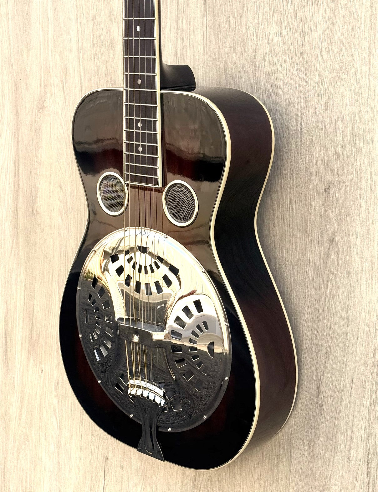 Recording King RR-36-VS Maxwell Round Neck Resonator