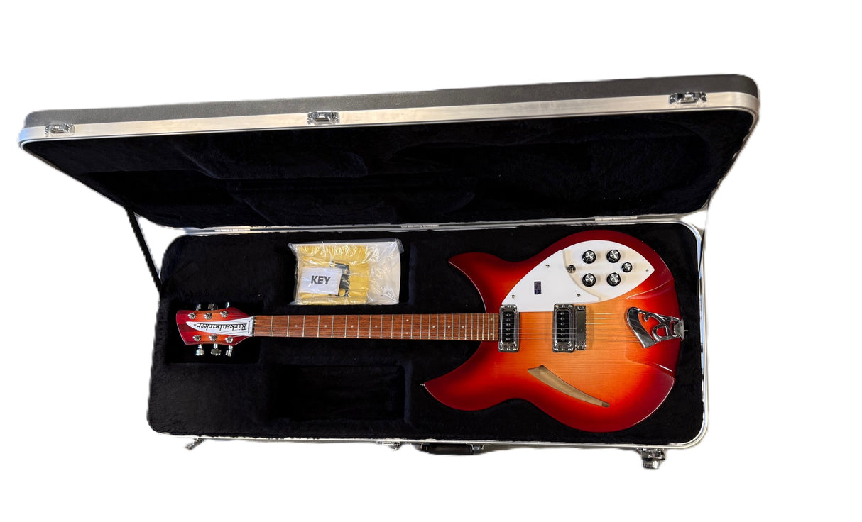 Rickenbacker 330 Fireglo
