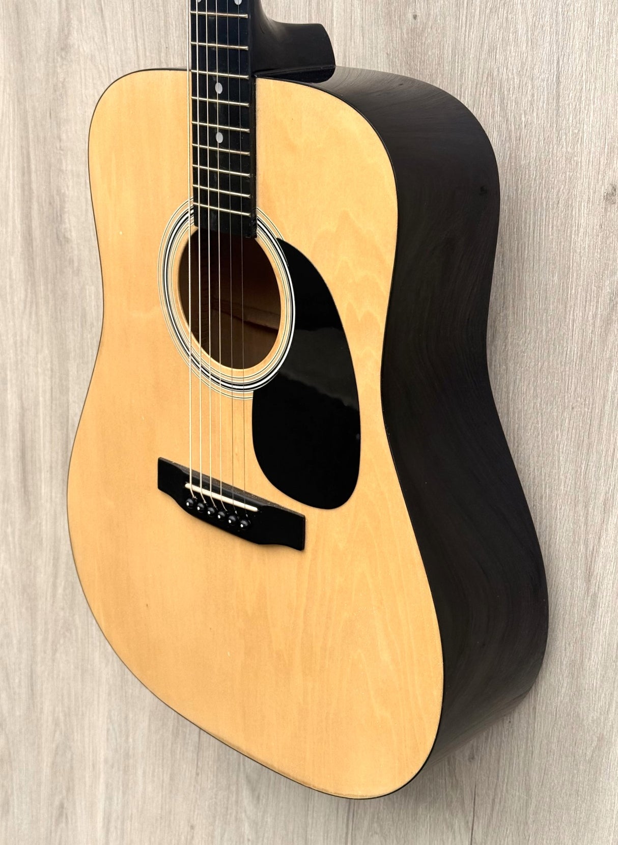 Squier SA105 Dreadnought Acoustic Natural