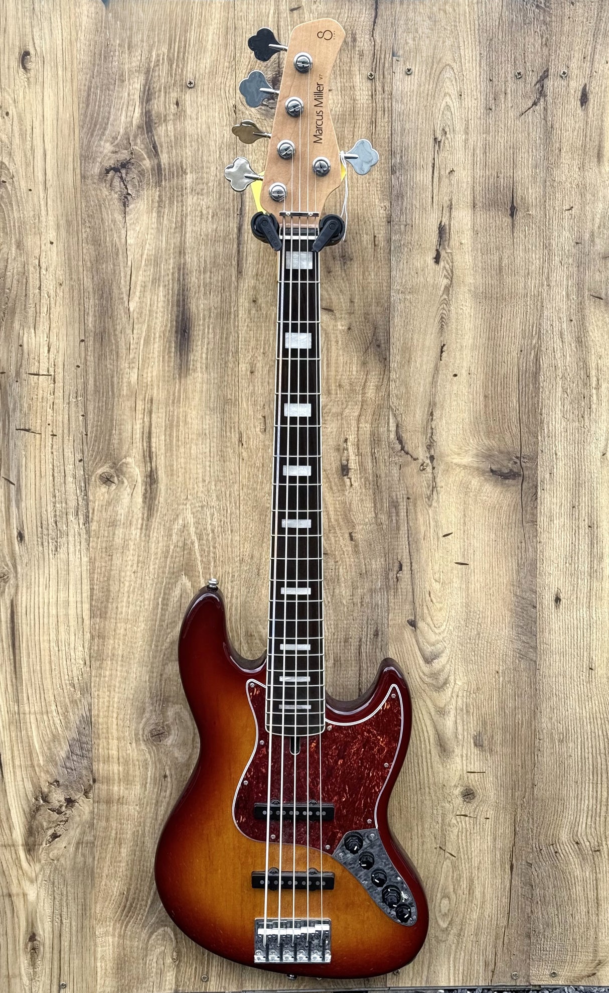 Sire Marcus Miller V7 5 String Bass Tobacco Sunburst