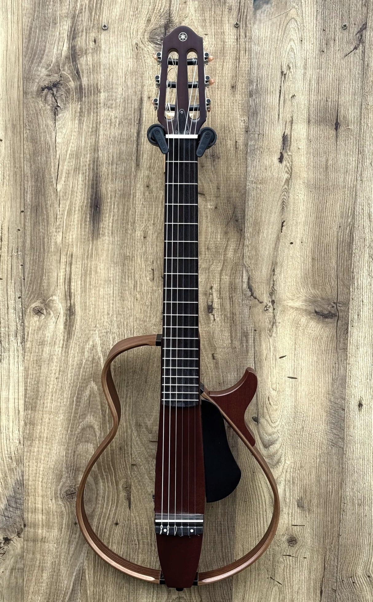 Yamaha SLG200N Nylon String Silent Guitar
