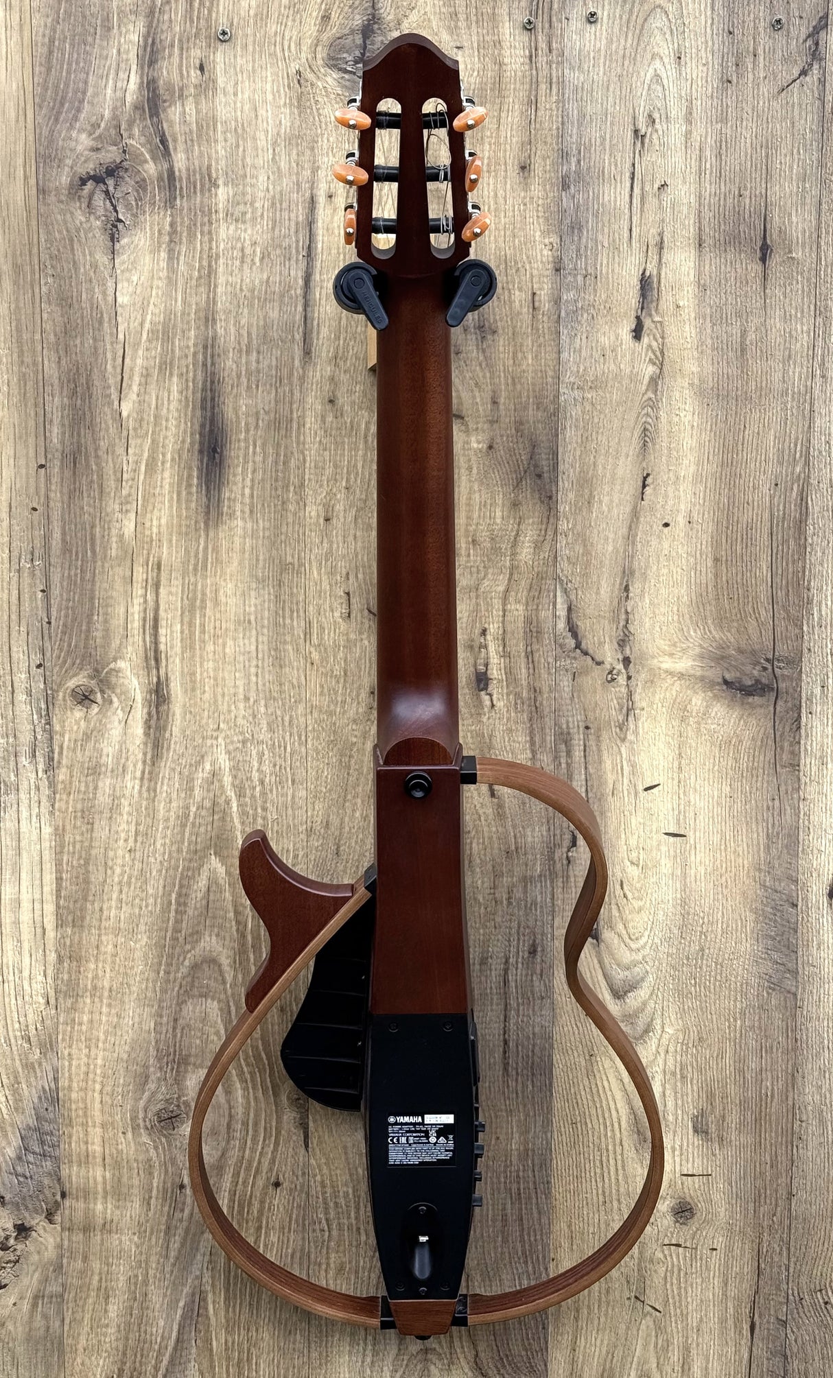 Yamaha SLG200N Nylon String Silent Guitar