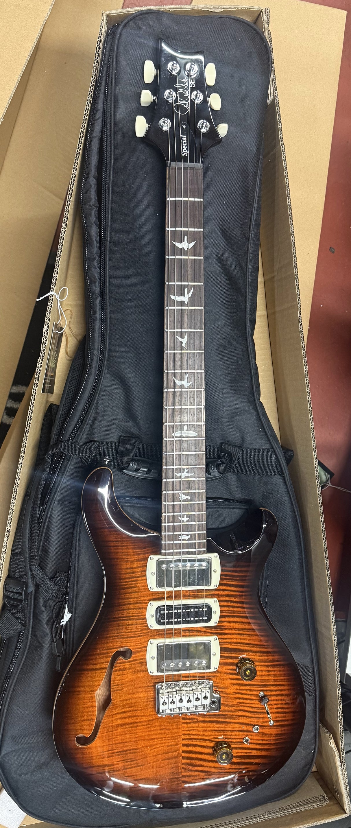 PRS SE Special Semi-Hollow Orange Tiger Burst 2026