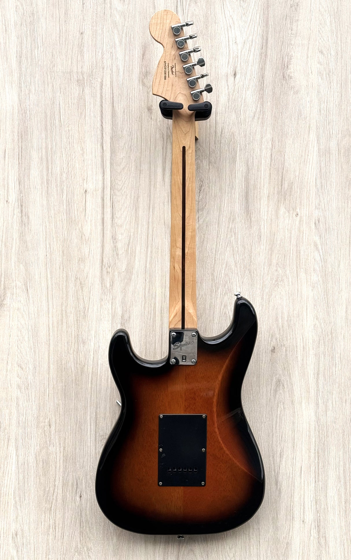 Squier Affinity Strat HSS Brown Sunburst 2012