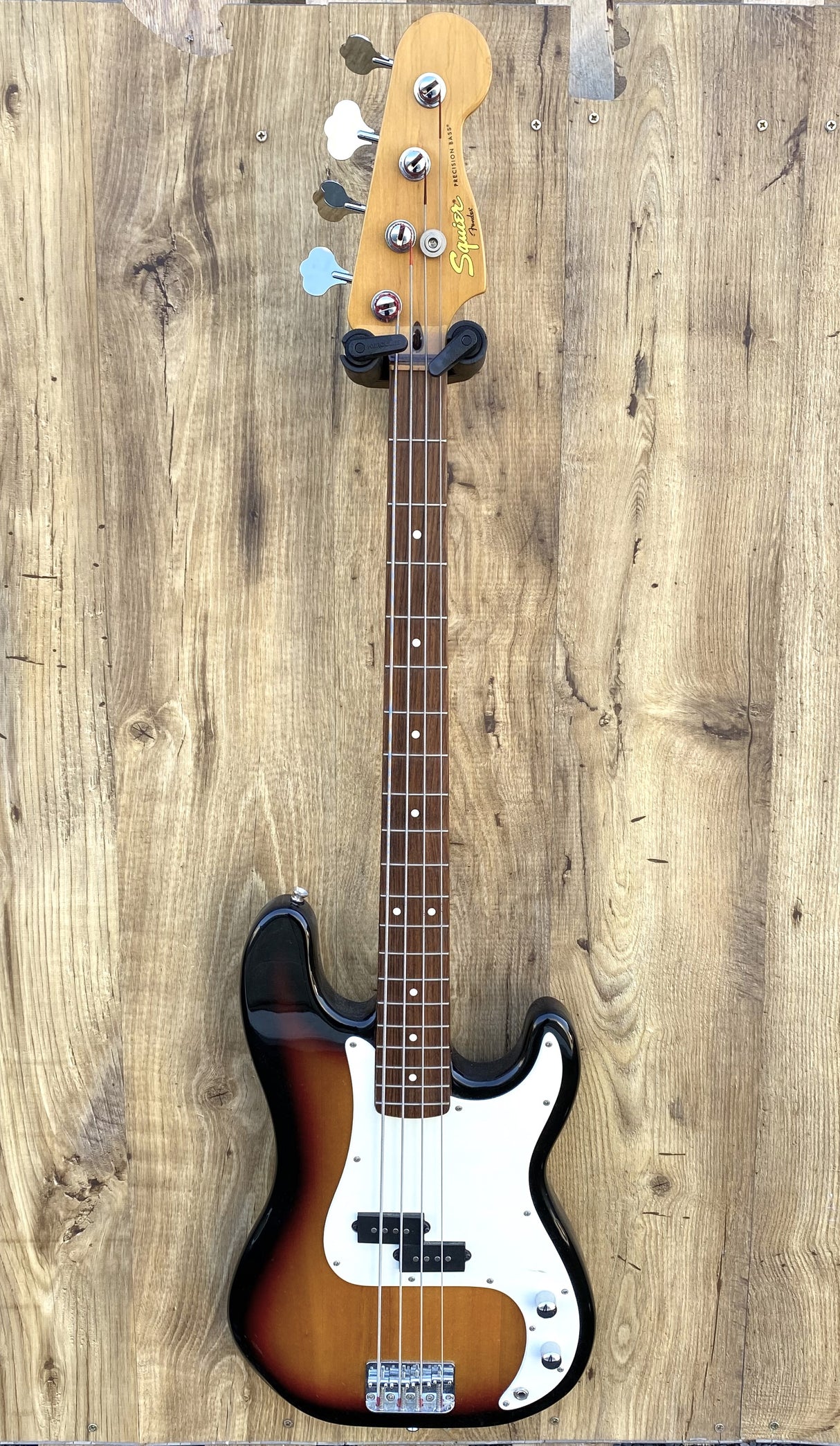 Squier Standard Precision Bass - RW Sunburst