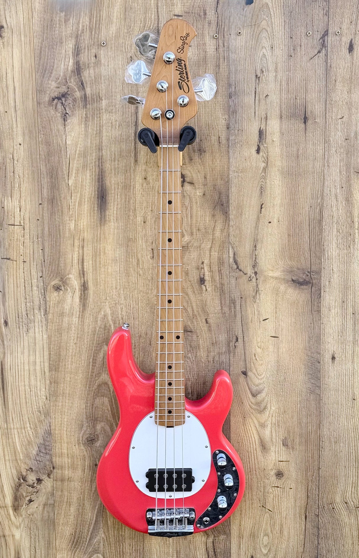 Sterling By Musicman RAYSS4 Stingray Short Scale Bass Fiesta Red