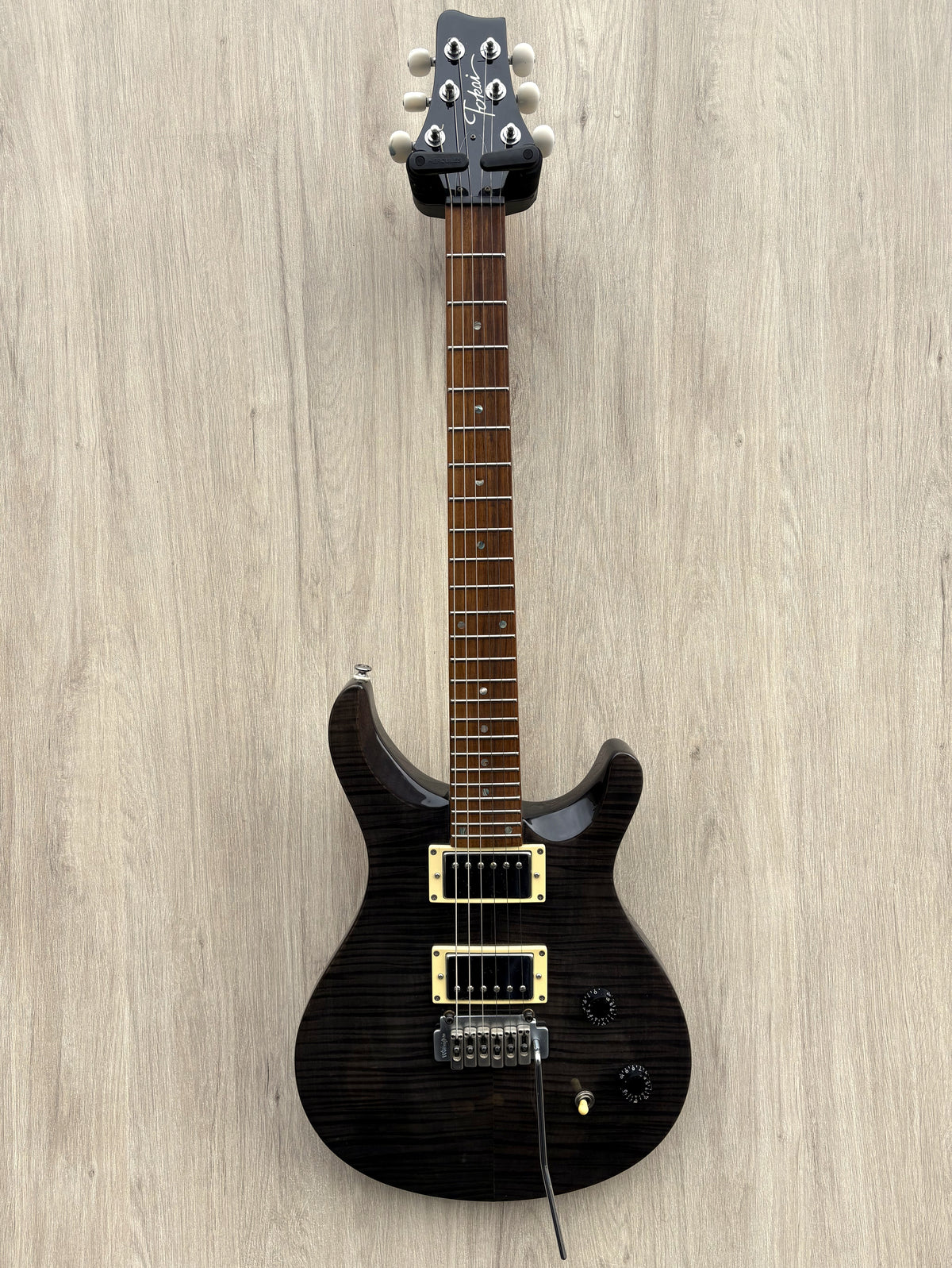 Tokai LG50F Black Flametop 2000s