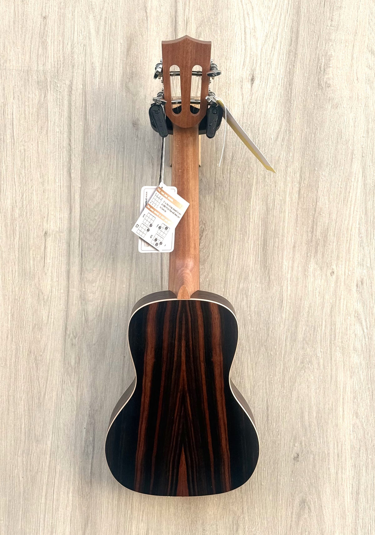 Uma UK11SC Striped Ebony Concert Ukulele